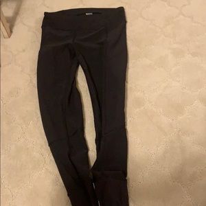 Ivivva black leggings